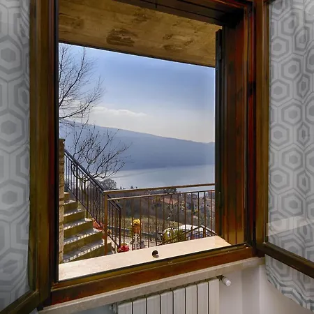 Le Coste View 1 & 2 Apartamento Tignale
